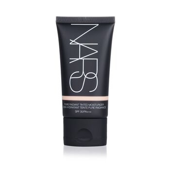 NARS Pure Radiant Tinted Moisturiser SPF 30 - Terre Neuve