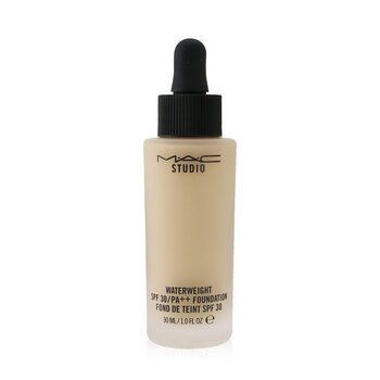 MAC Studio Waterweight Foundation SPF 30 - # NC25 (Light With Golden Peach Undertone)